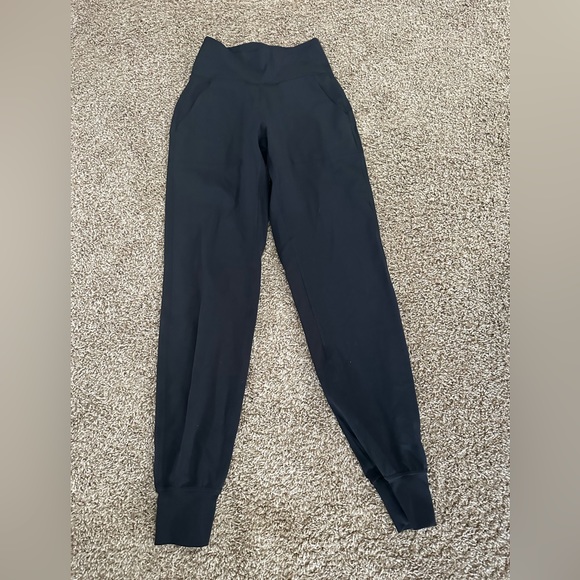 Lululemon align joggers - Picture 4 of 6